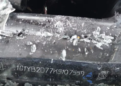 2019 Chevrolet Corvette Stingray z USA, uszkodzony, nr VIN 1G1YB2D77K5107559